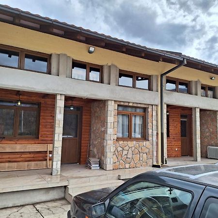 Zenith Campsite Apartments Nikšić Exterior foto